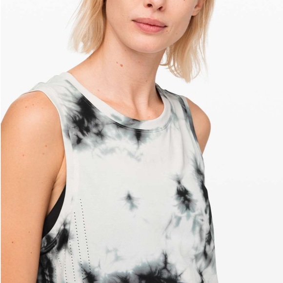 Lululemon Train to Be Tank *Shibori Deep Coal - Picture 3 of 7